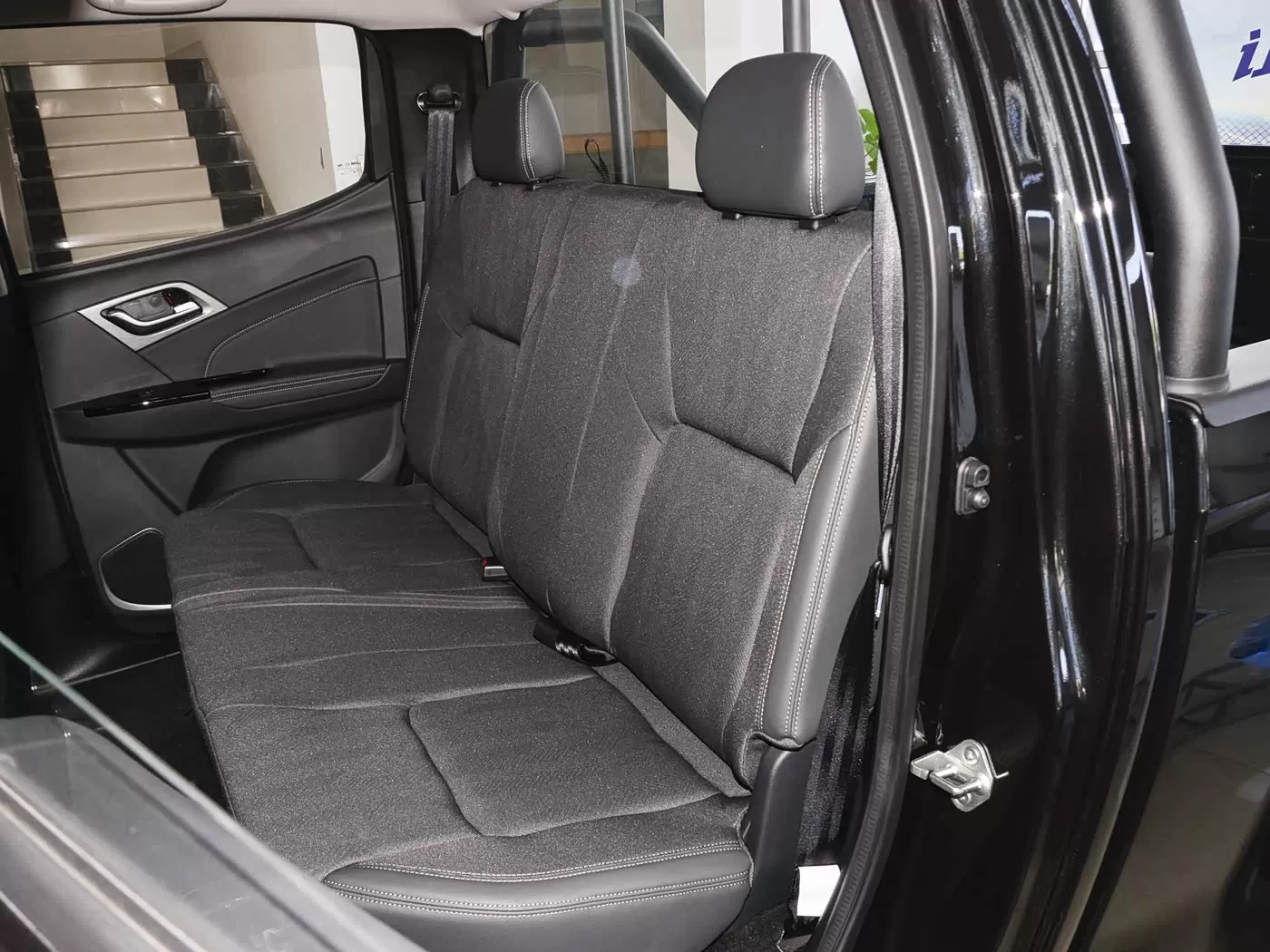 いすゞ RE-MAX 2.8T マニュアル 2WD ピックアップトラック - ハイコストパフォーマンスピックアップトラック販売