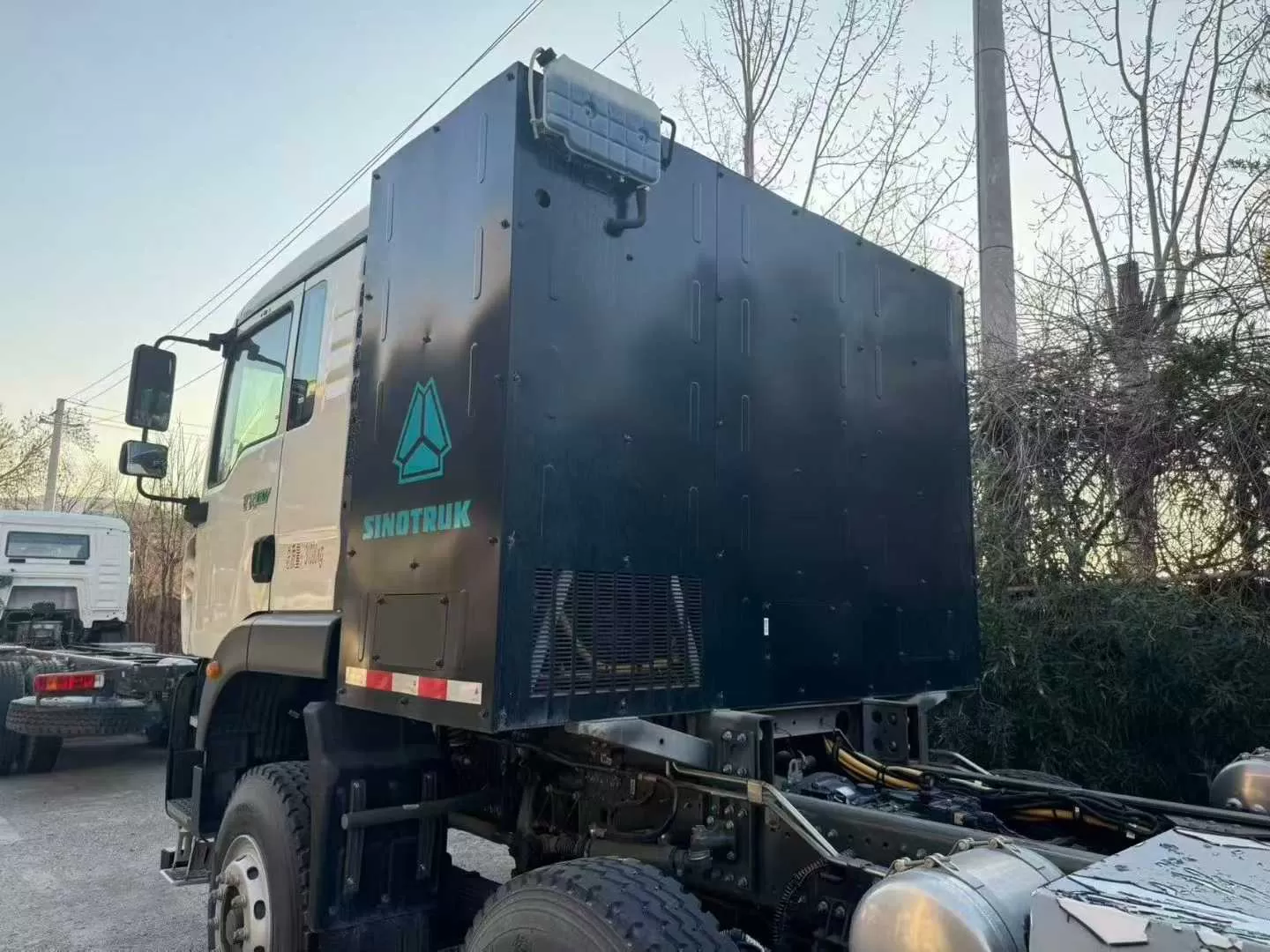 Sinotruk Howo TX 6×4 トラクター トラックが中国で販売される中古トラック