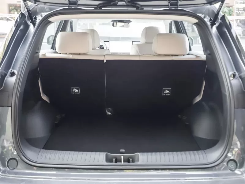AION i60 2026 530 中国からの手頃な価格の標準電気 SUV